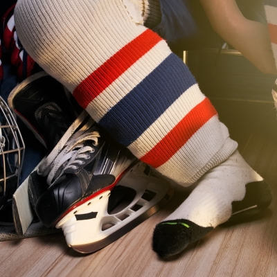 Pro Ice hockey, He shoe stringer in the athlete’s dressing room